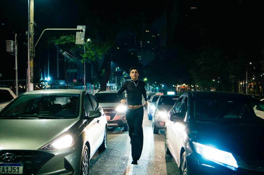 Pedro Lara lança segunda parte de “Acelerado e Calmo” e completa álbum intenso e sensível ab19e9d7 3837 4fe7 b98d 4ea14942cebe