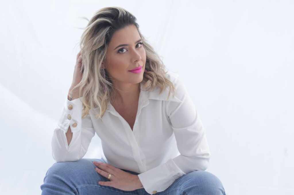 Madrinha Do Funk, Ana Paula Alves, Celebra 45 Anos Com Festa Surpresa - Foto: Acervo Pessoal