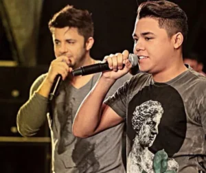 Felipe Araújo se emociona ao homenagear o irmão Cristiano Araújo, 10 anos após sua morte