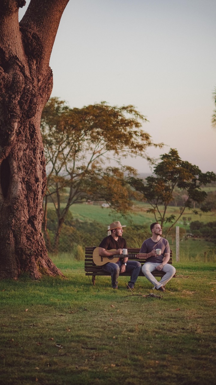 05f30bad a625 455e bc9f 92b0df74ffa5