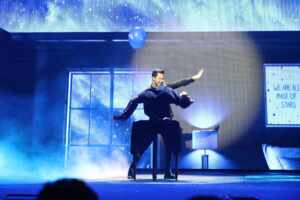 Henry & Klauss despertam interesse em famosos com a turnê Illusion Show