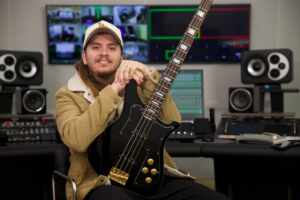 Juninho Becker conquista os EUA e vira nome forte da música gospel ao lado de grandes estrelas