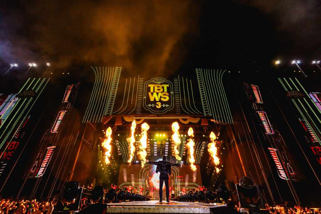 Wesley Safadão grava “TBT WS 3” na ExpoCrato com drones e homenagem a Gabriel Diniz IMG 20250719 WA0119