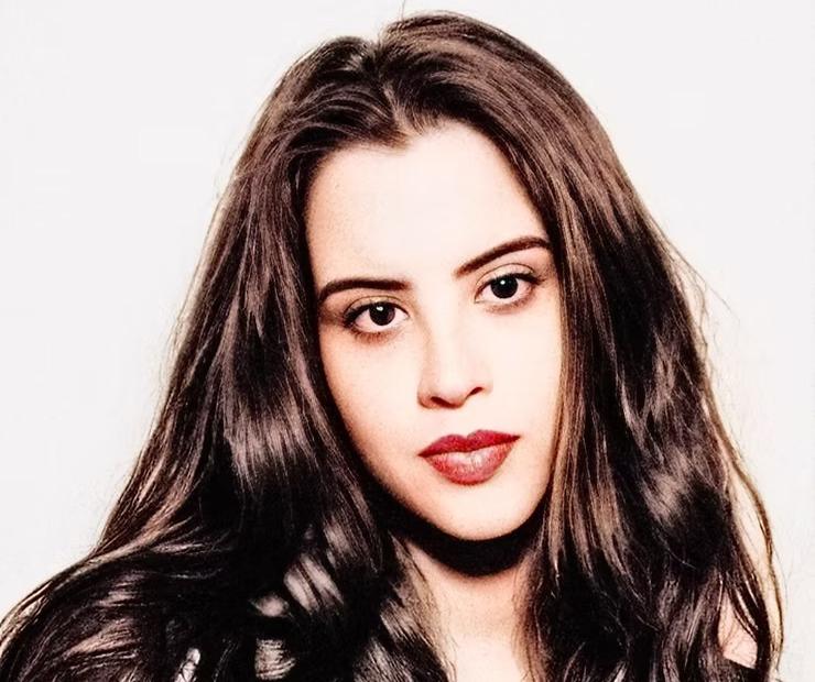 Cantora e atriz Veggari fala sobre desafios da carreira independente no Brasil WhatsApp Image 2025 07 26 at 10.06.18 2