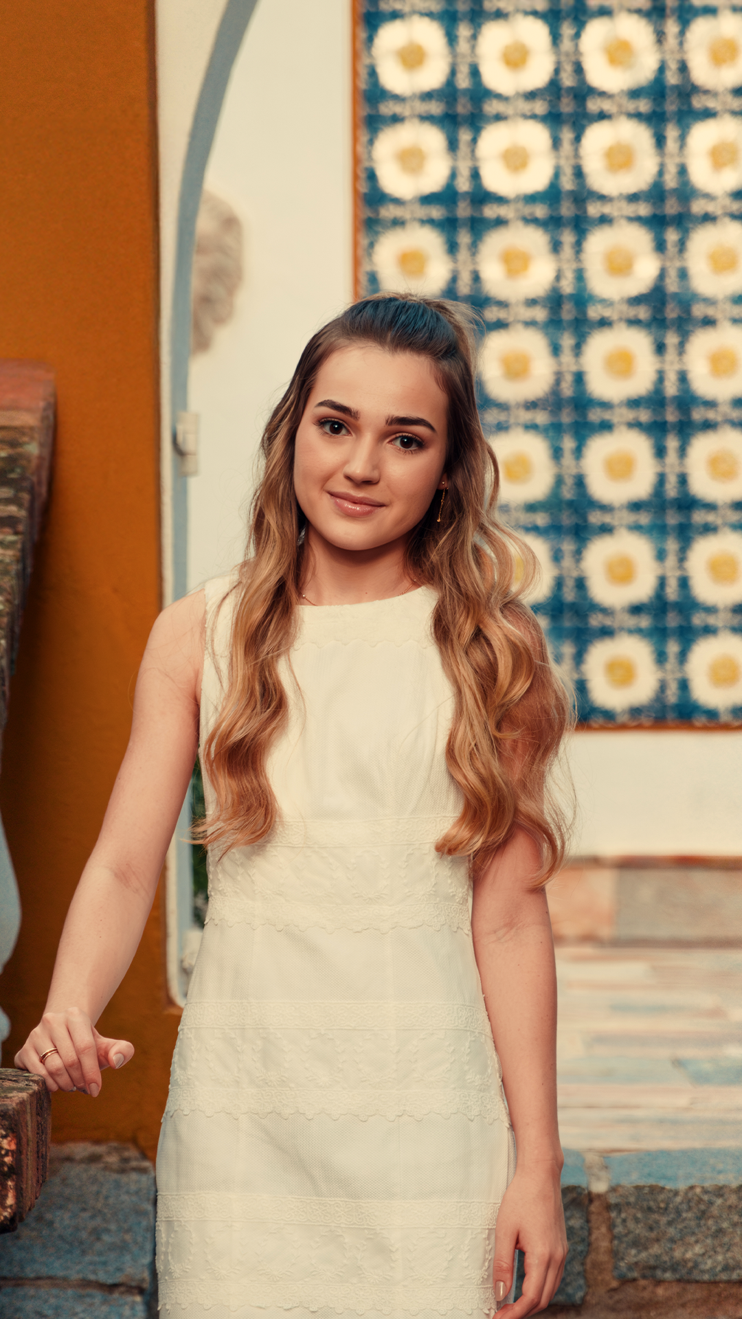 Após viralizar na internet, Esther Durán apresenta releitura emocionante de sucesso gospel - Foto: Divulgação