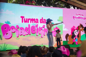 Ana Castela confirma lançamento da “Turma da Boiadeirinha” em première em Barretos