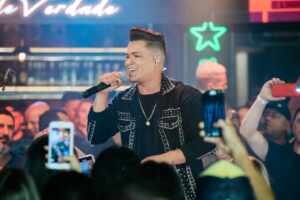 Thiago Linns lança quatro músicas inéditas nas principais plataformas digital 