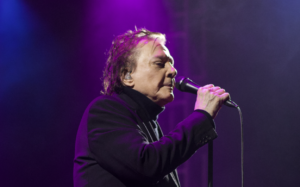 Fábio Jr. arrasta multidão em show emocionante no CTN em São Paulo