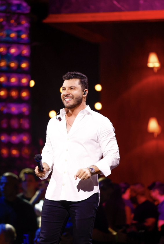 Murilo Huff encanta público com mais de 3 horas de show e anuncia “Ao Vivão” em Barretos