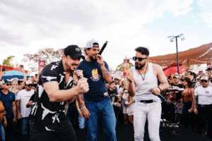 Clayton & Romário se unem a Zé Felipe em gravação inédita no camping de Barretos