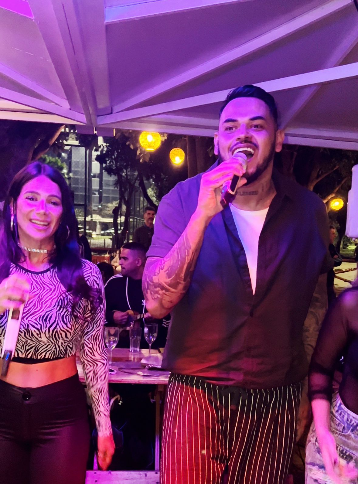 Cacau Júnior faz participação no show da dupla Pagodelas na Lagoa 14 IMG 20250819 WA0056