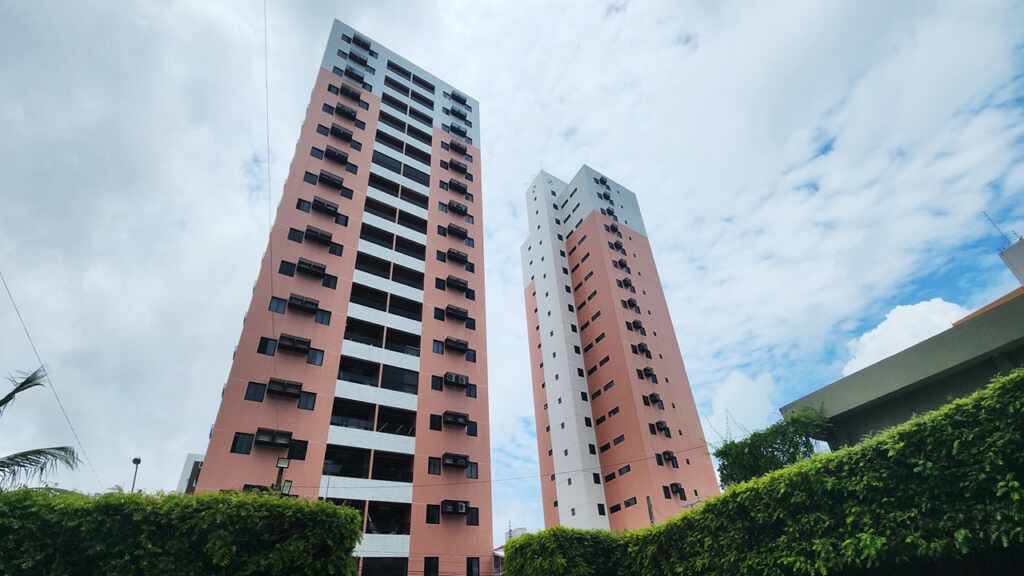 Ar-condicionado split agora é viável em prédios antigos graças à inovadora Caixa Smart WhatsApp Image 2025 07 30 at 11.37.44