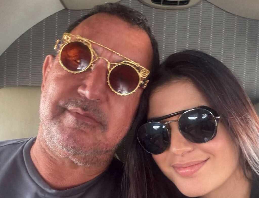 DJ Steh ganha cirurgia plástica de presente do Conde Douglas Aguiar, assinada por Dr. Thiago Marra WhatsApp Image 2025 08 25 at 19.12.39