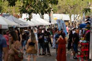 Teresópolis recebe 42º Encontro de Automóveis Antigos com clássicos e atrações para a família