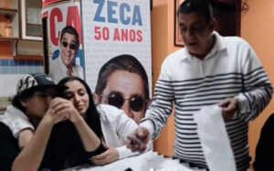 Zeca Pagodinho celebra São Cosme e Damião com tradição de distribuir doces