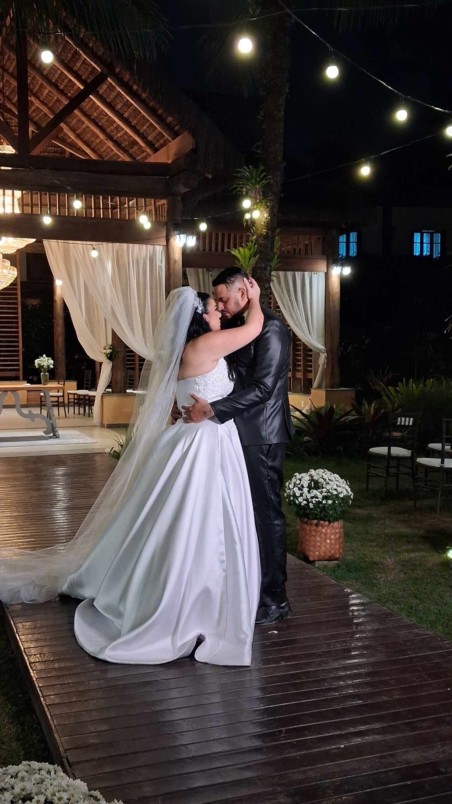 Emoção marca união de Cacau Júnior e Ellis em cerimônia luxuosa no Rio 20 20250905 230135 scaled