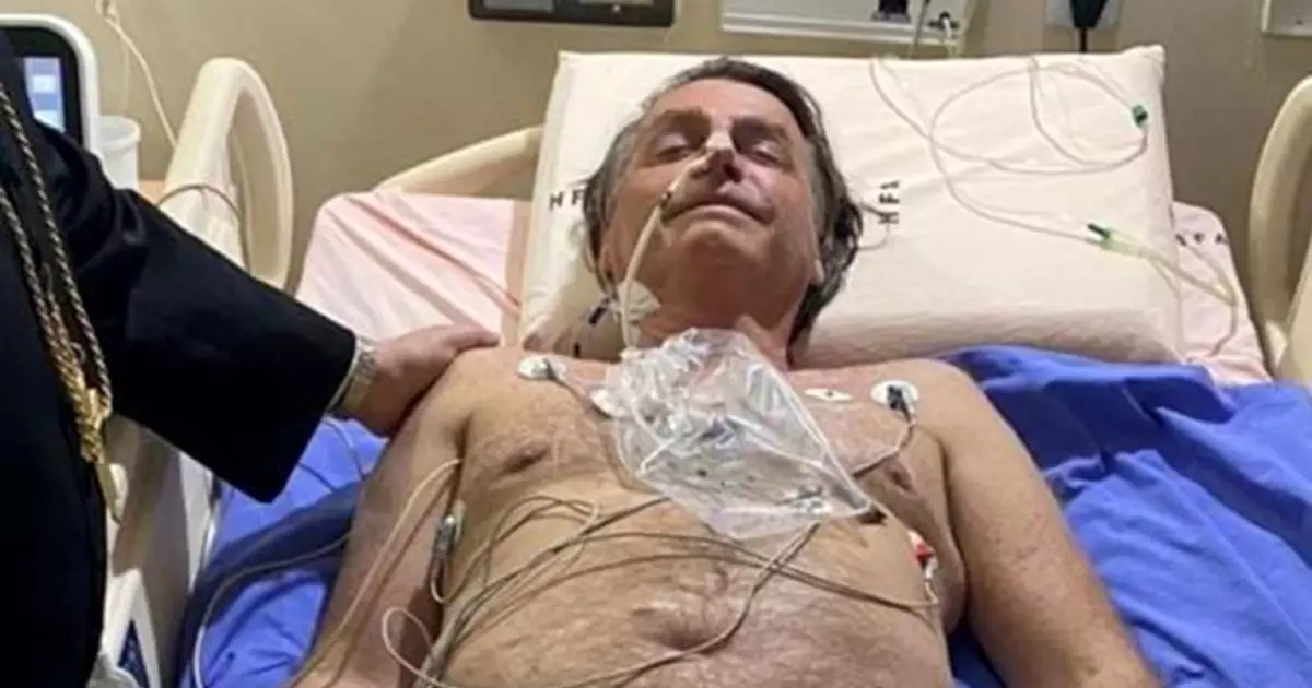 Bolsonaro é diagnosticado com anemia e pneumonia; médico alerta para risco de complicações