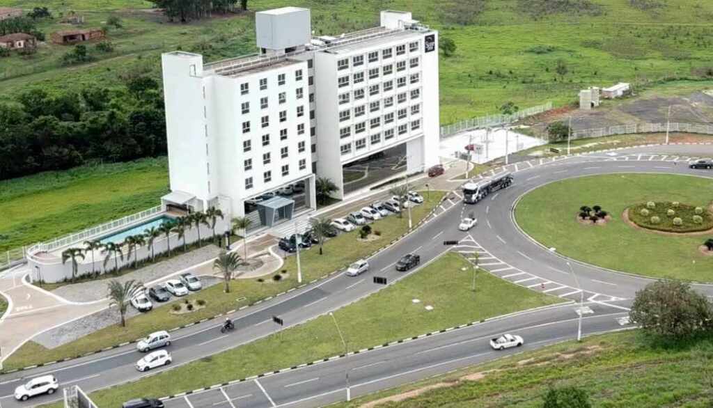 8318e008 9c12 4a0f ba29 c0701088ecb7 e1757338713950