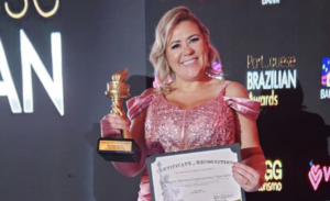 Rosângela Martins é homenageada em Nova York com prêmio no Portuguese Brazilian Awards