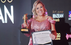 Rosângela Martins recebe prêmio em NY e fortalece presença global no mercado de investimentos