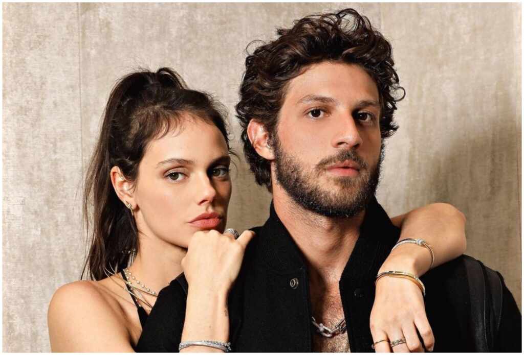 Chay Suede e Laura Neiva revelam segredo do casamento de mais de 10 anos Chay Suede e Laura Neiva sobre relação após três filhos - Foto: Divulgação