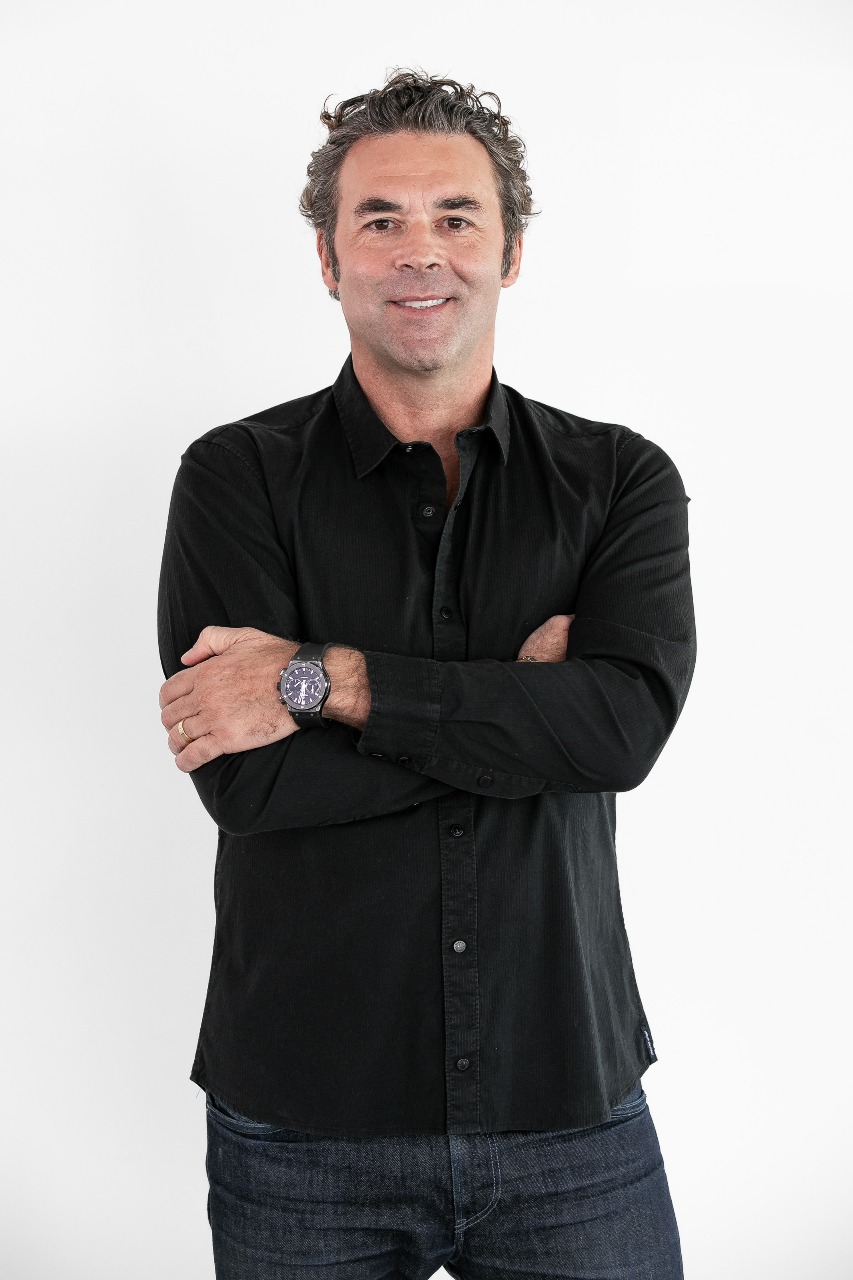 Cirurgias plásticas em adolescentes acendem sinal de alerta para autoestima e bem-estar 15 Dr. Guido Boabaid Creditos Divulgacao