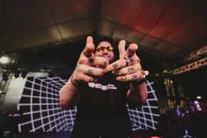 Com Neymar presente, EME DJ e Raffa Torres animam festa de reinauguração no CT Rei Pelé