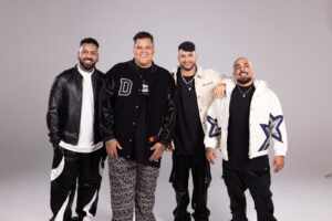 Fenômeno: Menos é Mais emplacou três hits autorais entre as cinco músicas mais ouvidas do país