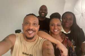 Produção de peso marca a nova sessão de fotos de Sérgio FDP