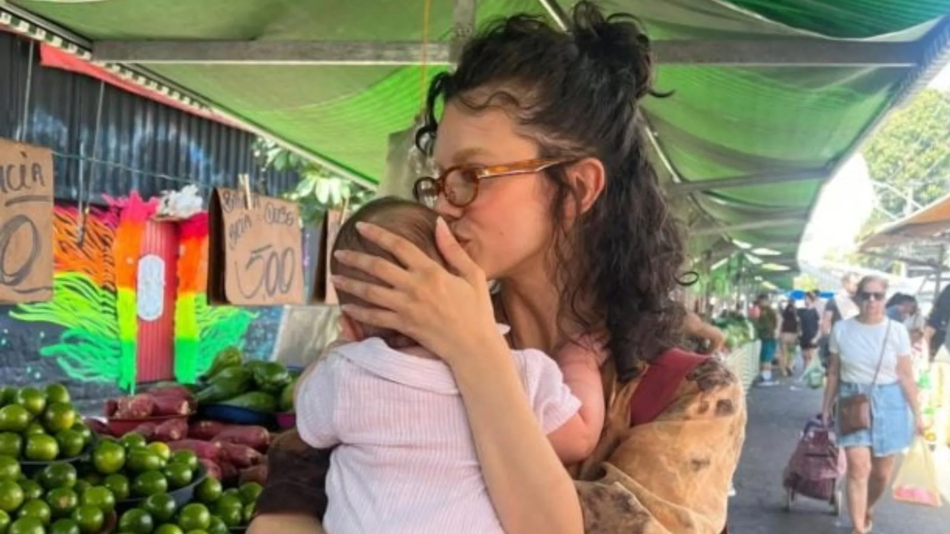 Manu Gavassi desabafa sobre críticas recebidas após maternidade 5 Manu Gavassi - Foto: Instagram