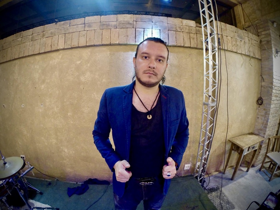 Mighel Ribeiro inicia nova fase e consolida nome no cenário de DJs no Brasil 14 PHOTO 2025 09 17 15 33 39