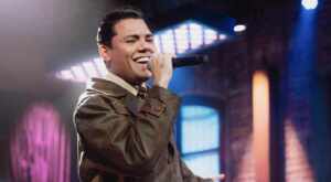 Felipe Araújo grava DVD intimista com participação de Simone Mendes em São Paulo