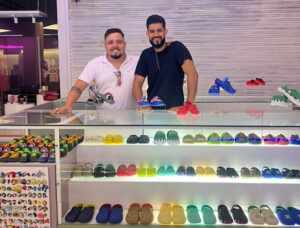 BitPé Calçados Bate Recorde de Vendas de Crocs no Brasil e Avança no E-commerce