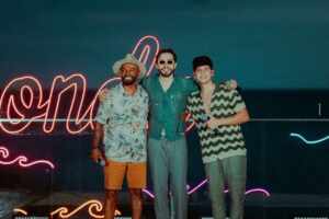 Breno Ferreira inicia blitz nas rádios com o sucesso “À Moda Antiga”