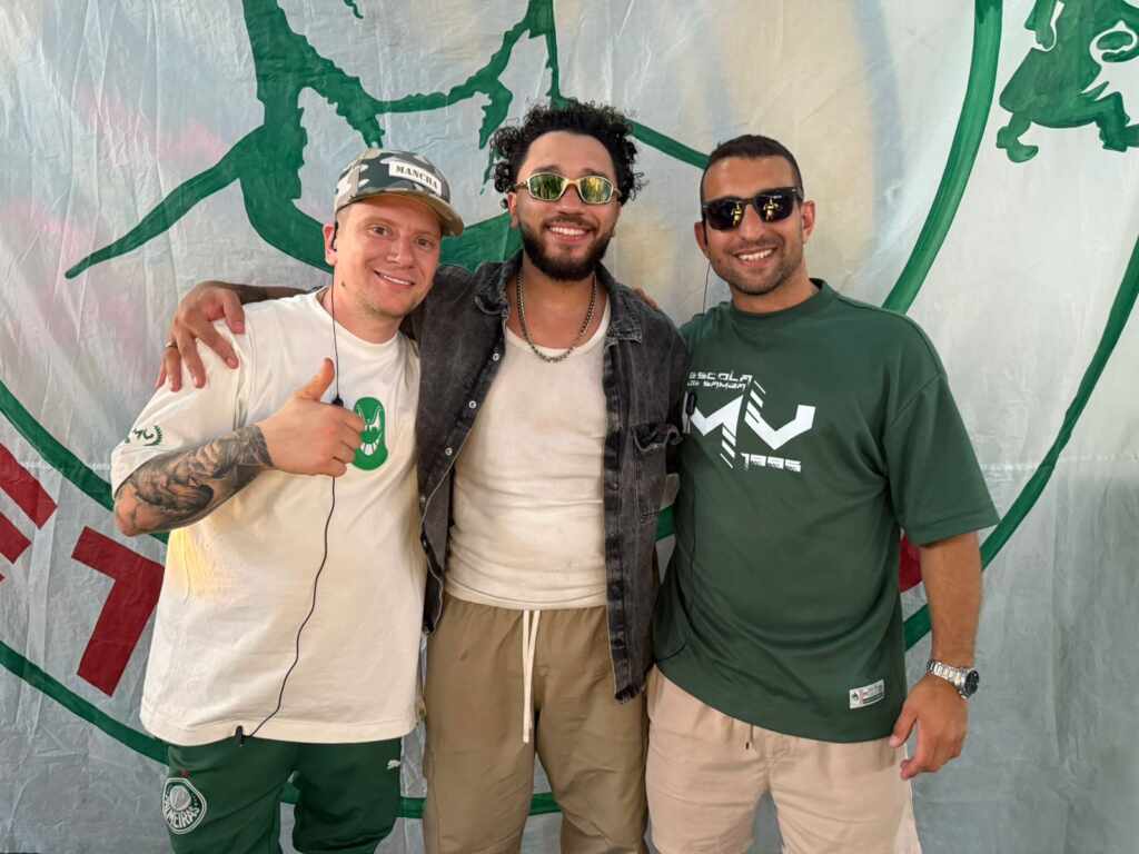 e8f4312f ca24 4d6c 8d89 b1481dd77766