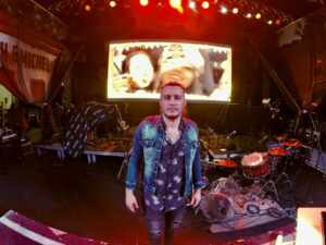 Mighel Ribeiro: mais de duas décadas de música, ensino e emoção nas pistas