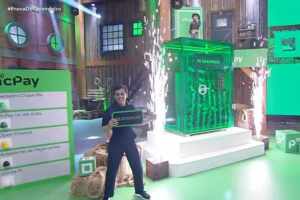 Dudu Camargo vence prova e se torna fazendeiro pela segunda vez em A Fazenda 17