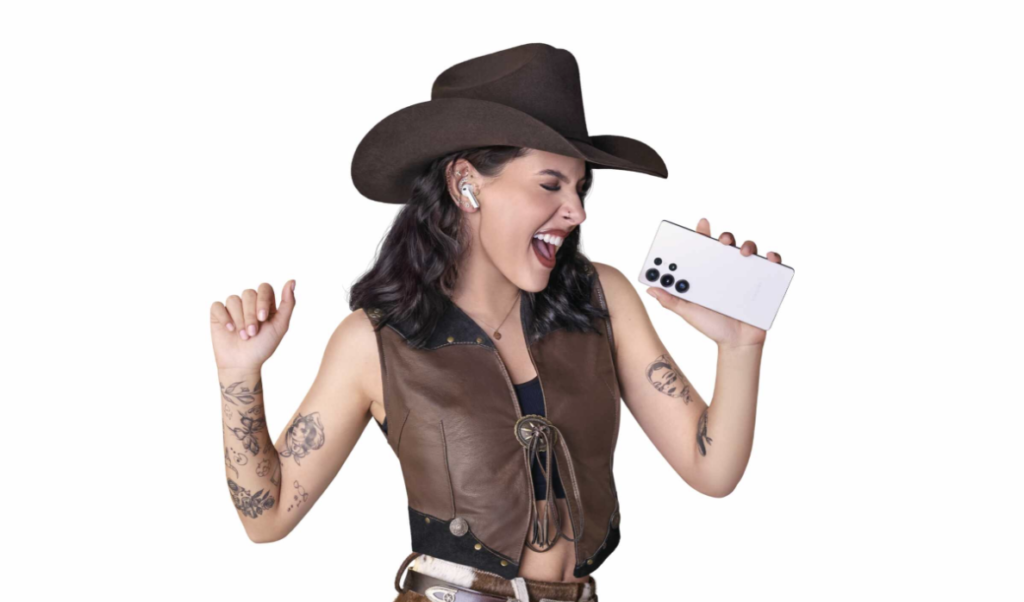 Ana Castela apresenta “A Um 5G de Você”, canção que fala sobre conexão e amor Captura de Tela 2025 10 17 as 12.57.16