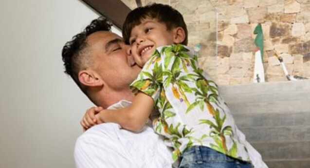 Carmo Dalla Vecchia revela segredo do casamento com João Emanuel Carneiro Carmo Dalla Vecchia revela segredo do casamento com João Emanuel Carneiro