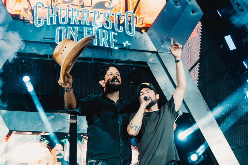 Fernando & Sorocaba lançam duas faixas inéditas gravadas no Churrasco On Fire Fernando & Sorocaba lançam duas faixas inéditas gravadas no Churrasco On Fire