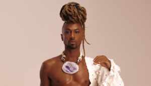 Caio celebra 10 anos de “Não Recomendado” em show no Sesc Tijuca ao lado de Johnny Hooker