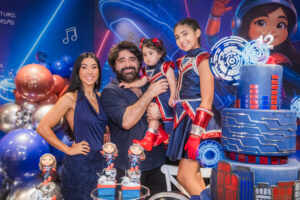 Fabiano e Gaby Menotti, criam o “Juju Menotti City” para comemorar o aniversário da filha