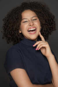 Lunna Beatriz brilha e emociona com indicações no Rio Web Fest