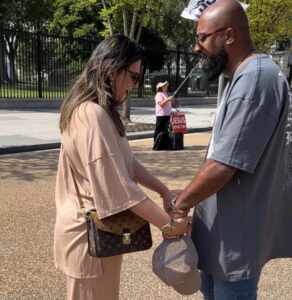 Pastores brasileiros levam mensagem de fé e inspiram comunidades nos Estados Unidos 2 Imagem de Corpo Juliano e Dany Mendes