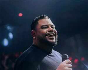 Clama Bahia 2025 reúne grandes nomes da música gospel em Salvador no próximo sábado