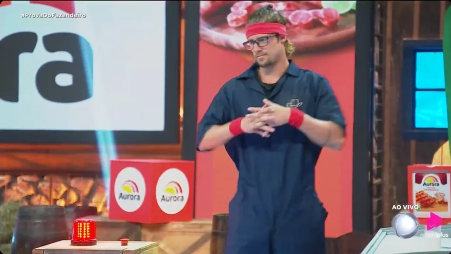 Matheus vence Prova do Fazendeiro e escapa da roça em “A Fazenda 17”