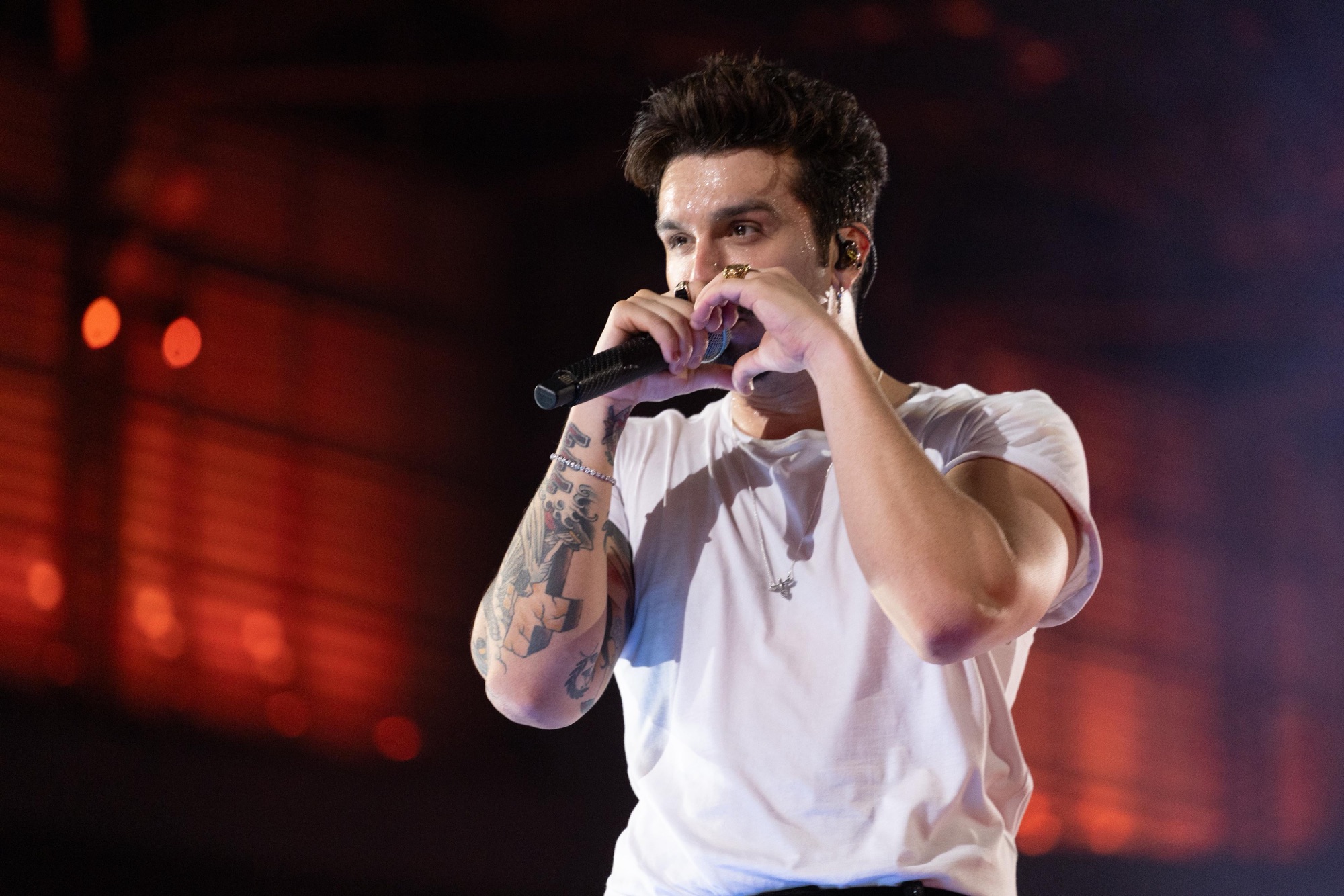 f06ddfc2 e6fc 490a af31 ba9902667b86