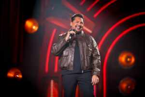 Zezo lança volume 1 do DVD “Sem Fronteiras” com participação especial