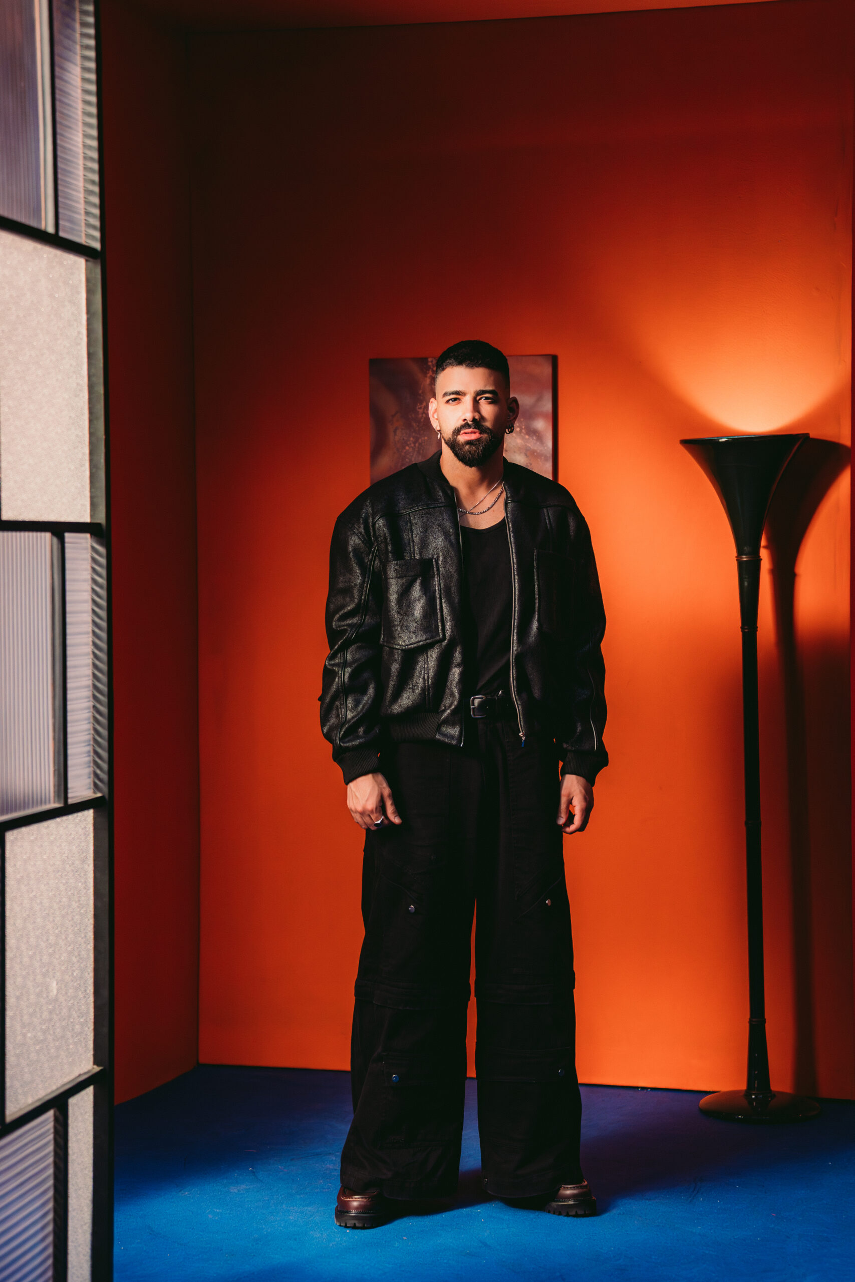 Dilsinho lança “O Que Eu Faço Agora?” e emociona fãs com single terapêutico 15 @daniivalverdee projeto audivisual dilsinho 207 scaled