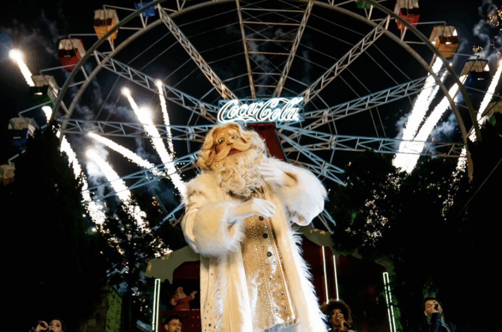 Natal Mágiko 2025 no Hopi Hari traz novo espetáculo e parceria com a Coca-Cola